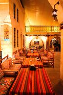 Nahrin Hotel & Art
