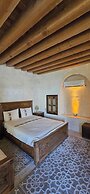 Nahrin Hotel & Art