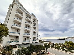Bella Vista Hotel