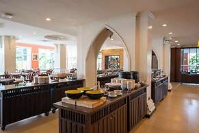 Sunday Chateau En Ville Pattaya