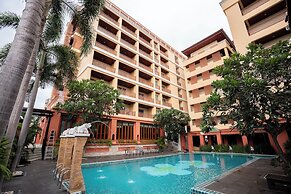 Sunday Chateau En Ville Pattaya