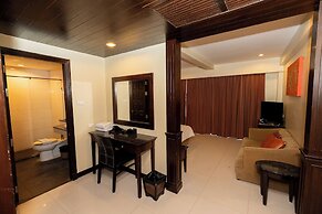 Sunday Chateau En Ville Pattaya