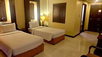 Sunday Chateau En Ville Pattaya