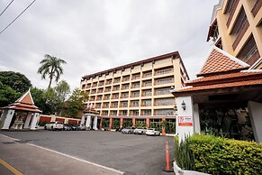 Sunday Chateau En Ville Pattaya