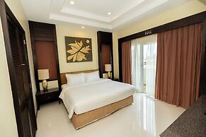 Sunday Chateau En Ville Pattaya