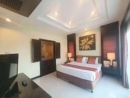 Sunday Chateau En Ville Pattaya