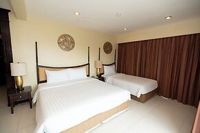 Sunday Chateau En Ville Pattaya