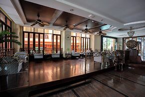 Sunday Chateau En Ville Pattaya