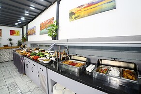 Almina Inn Hotel