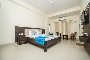 GANGA DARSHAN HOTEL AND RESORT