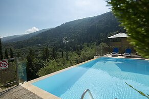 Drimonari Villas