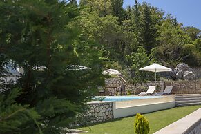 Drimonari Villas