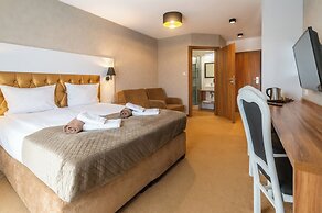 Amber Park Hotel & SPA
