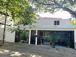 Royal Honey Hostel