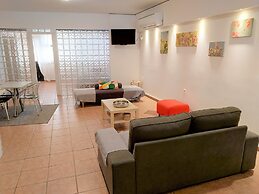 Driopon Apartment