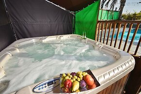 Shmulik Resort