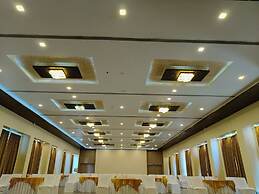 Savitri Resorts