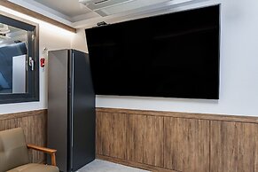 Cheonan Hound Hotel