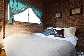Private House St8