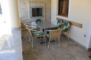 Apartment Isic