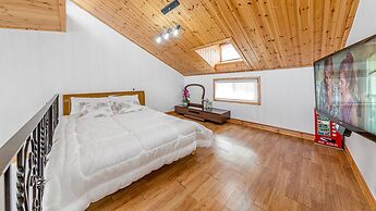Lake and Pine Spa Pension
