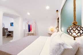 Oia Angle Cavehouse