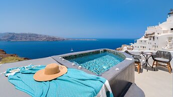 Oia Angle Cavehouse