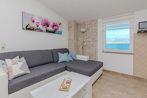 Apartments Tukara