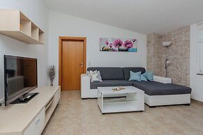 Apartments Tukara