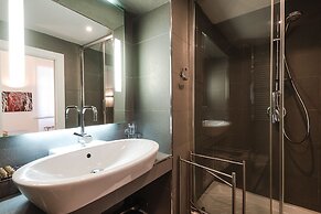 EBL Luxury Home