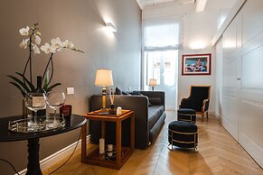 EBL Luxury Home