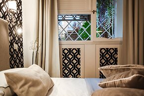 EBL Luxury Home