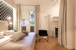 EBL Luxury Home