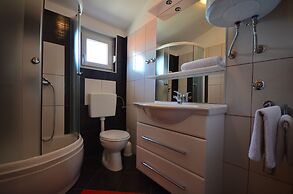 Apartments Brandis