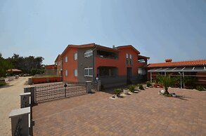 Apartments Komljen