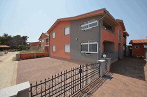 Apartments Komljen