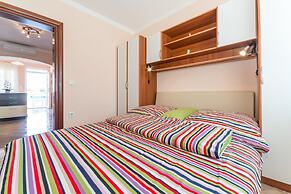Apartments Hudic