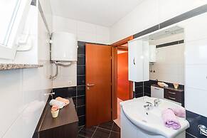 Apartments Hudic