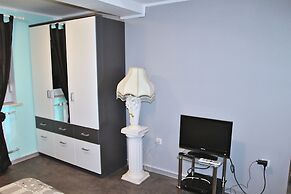 Mixie Home