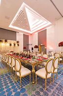 Radisson Red Dubai Silicon Oasis