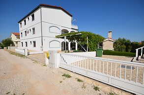 Apartments Gogoljak