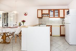Apartment Poslon