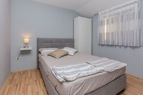 Apartments Mahnet