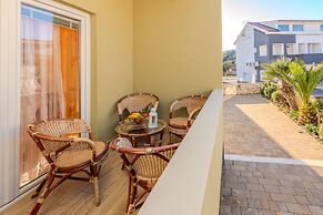 Apartments Mahnet