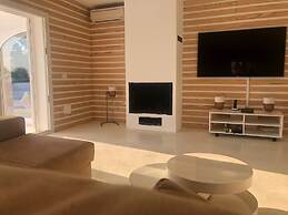 Gaia Villa