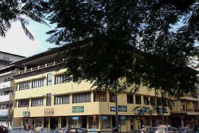 Central Hotel