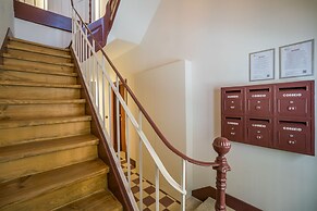 Stylish Apartment near Av Liberdade