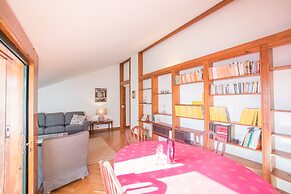 Amendoeira`s terrace Apartment with river view
