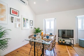 Chiado & Design Apartment
