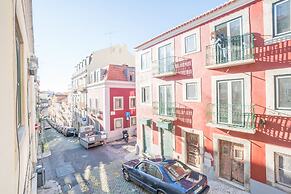 Principe Real Charming and Modern Apartment